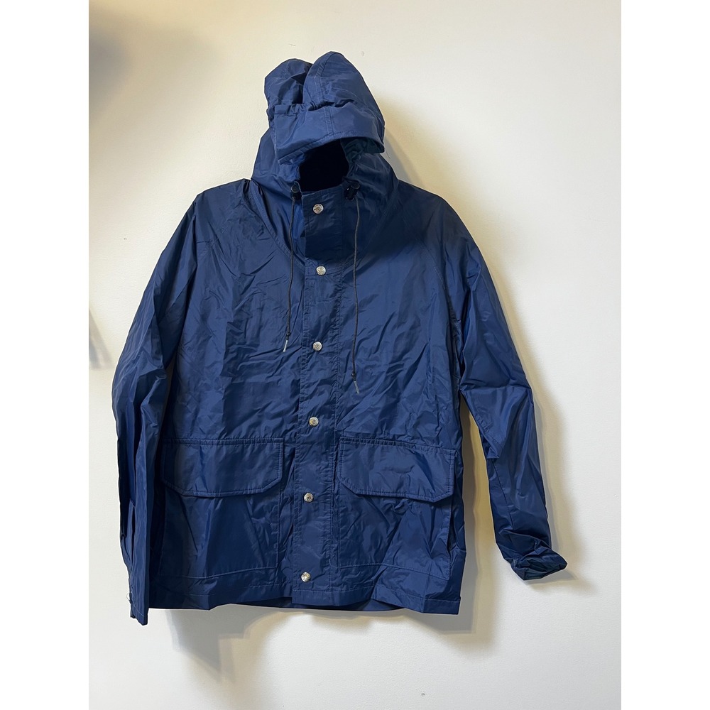 VTG Outdoor Products Gore-Tex Jacket Hooded Navy Blue Zip Front‎ Pockets 
Sz S